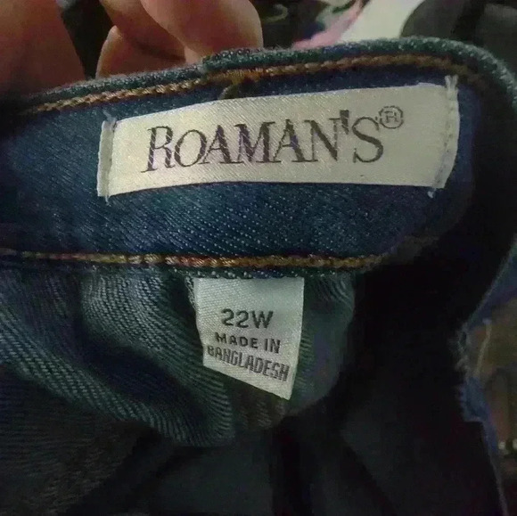 Women's Romans jean skirt size 22W. - Picture 4 of 4